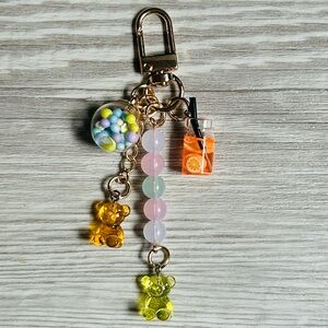 🍊Orange Gummy Bear Keychain Charm
